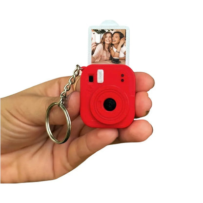 MiniMemory™ – Pull-Out Photo Camera Keychain